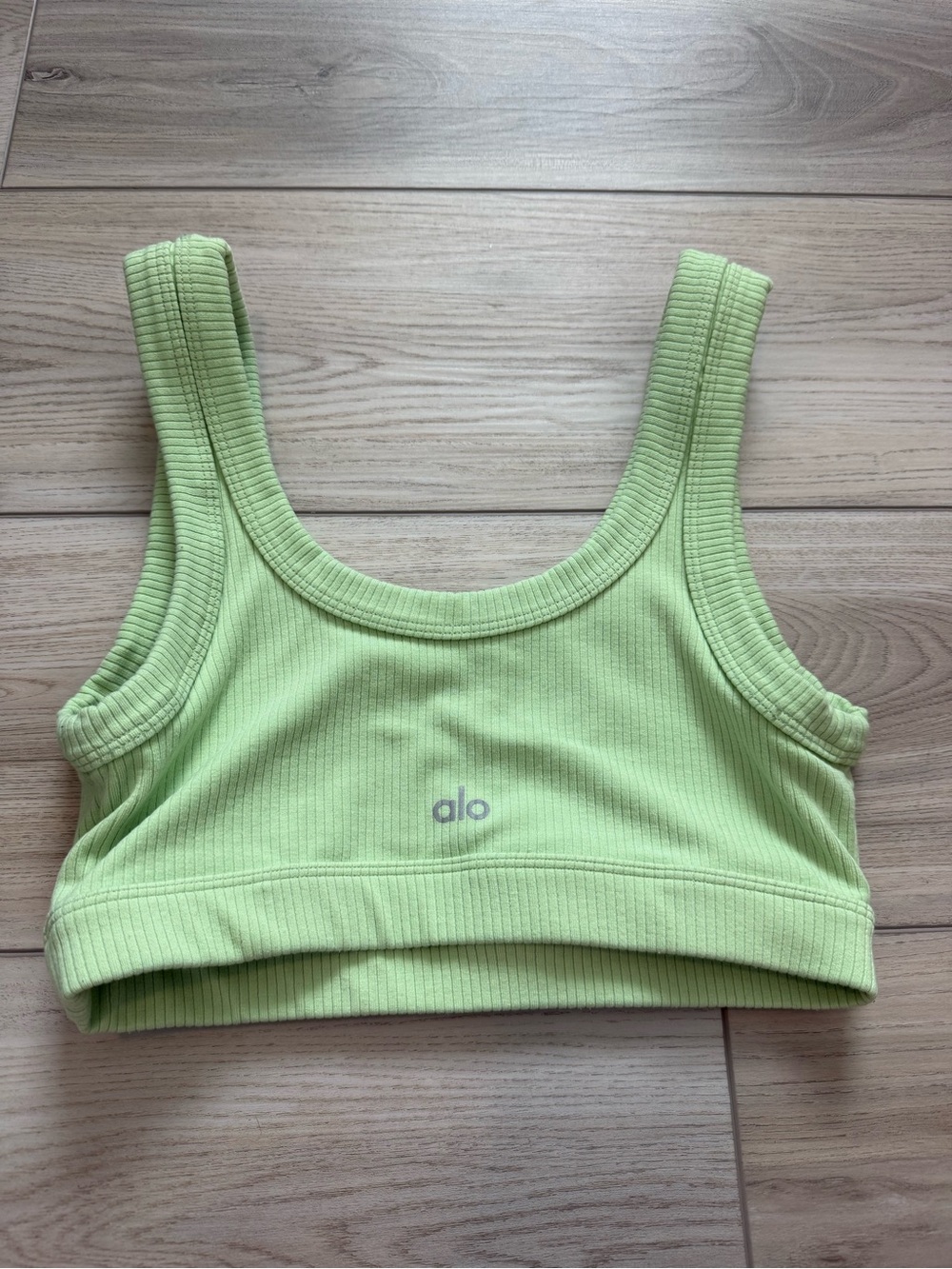 Alo Yoga Wellness Bra - Green - Picture 4 of 5